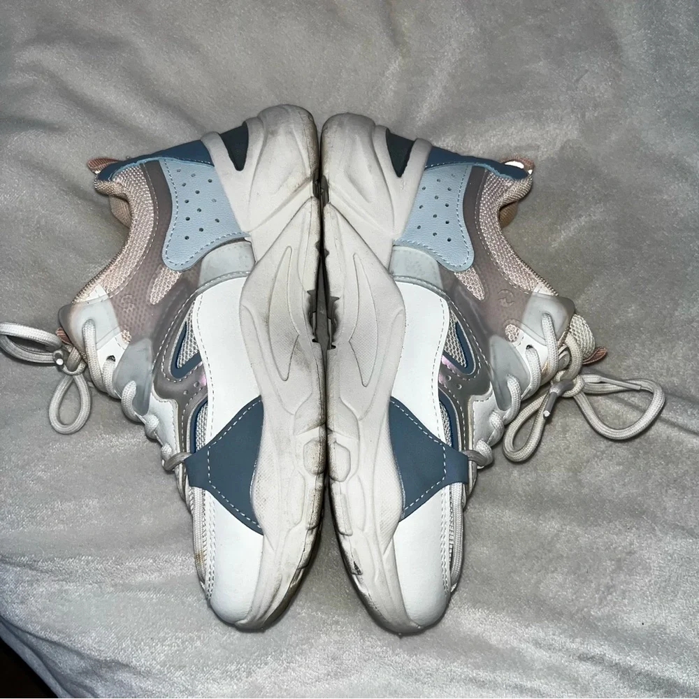 Chunky 90’s Style SHEIN Sneakers Sz 6.5